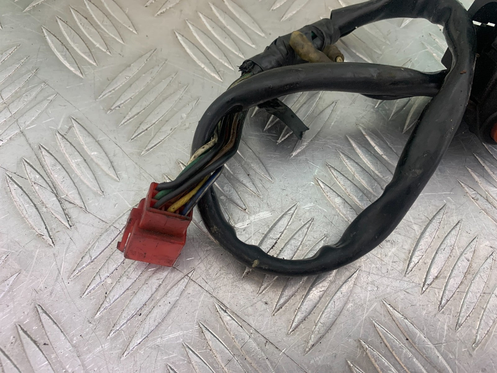HONDA GL500 GL 500 SILVERWING RIGHT SWITCH GEAR  YEAR 1981-82 (CMB1168)