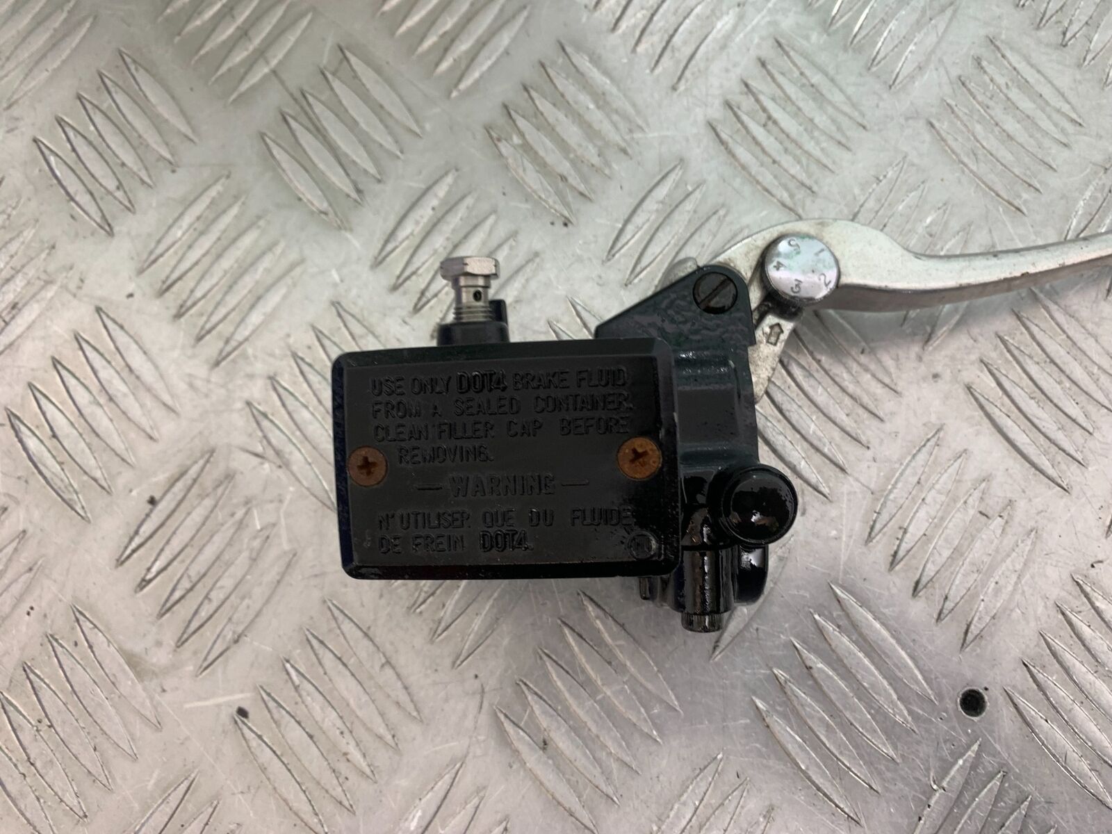 KAWASAKI Z750 Z 750 FRONT MASTER CYLINDER  YEAR 2004-2006  (CMB1104)
