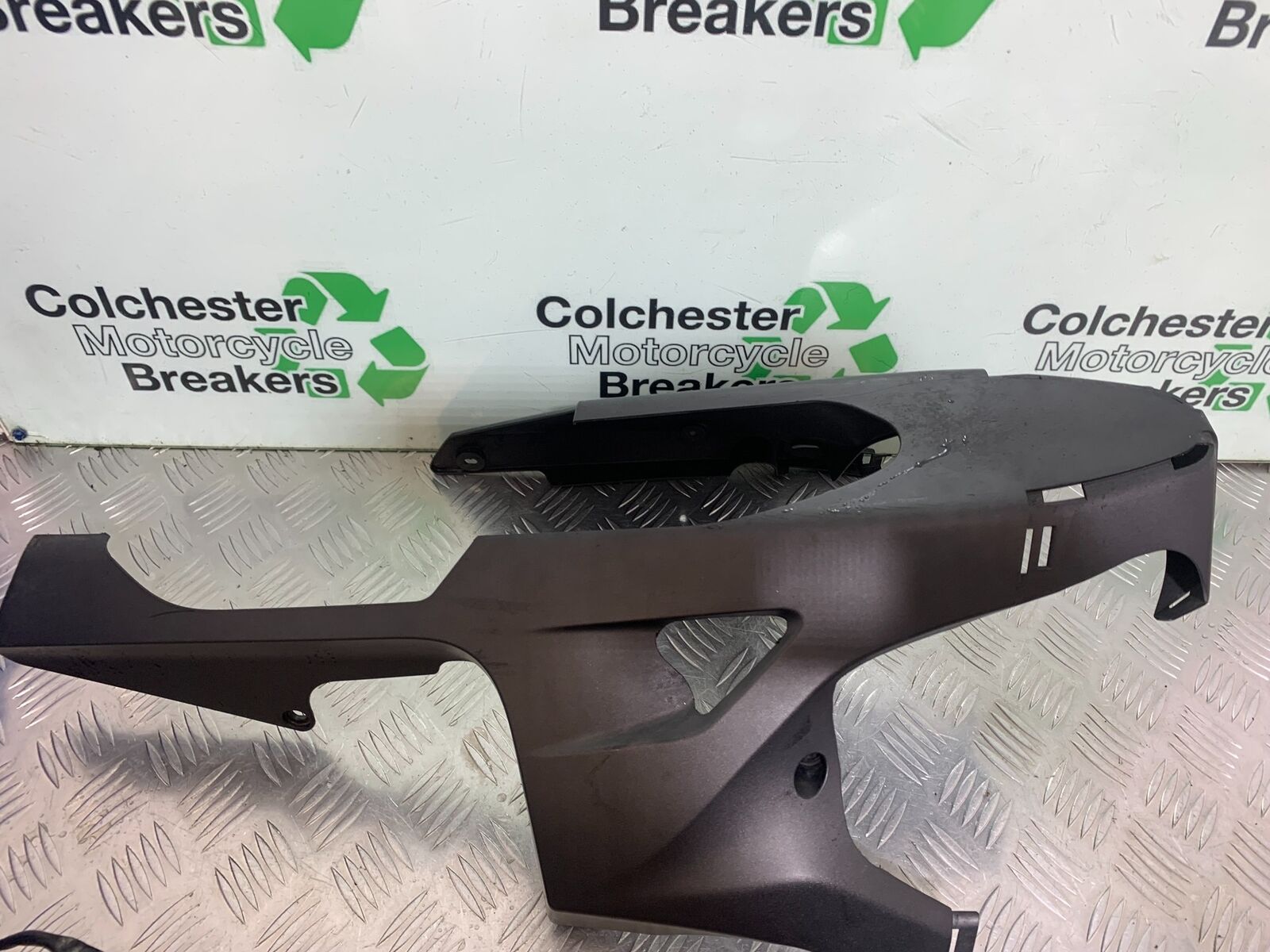 HONDA CBR1000 rr FIREBLADE BELLYPAN   2008-2011 (CMB1037)