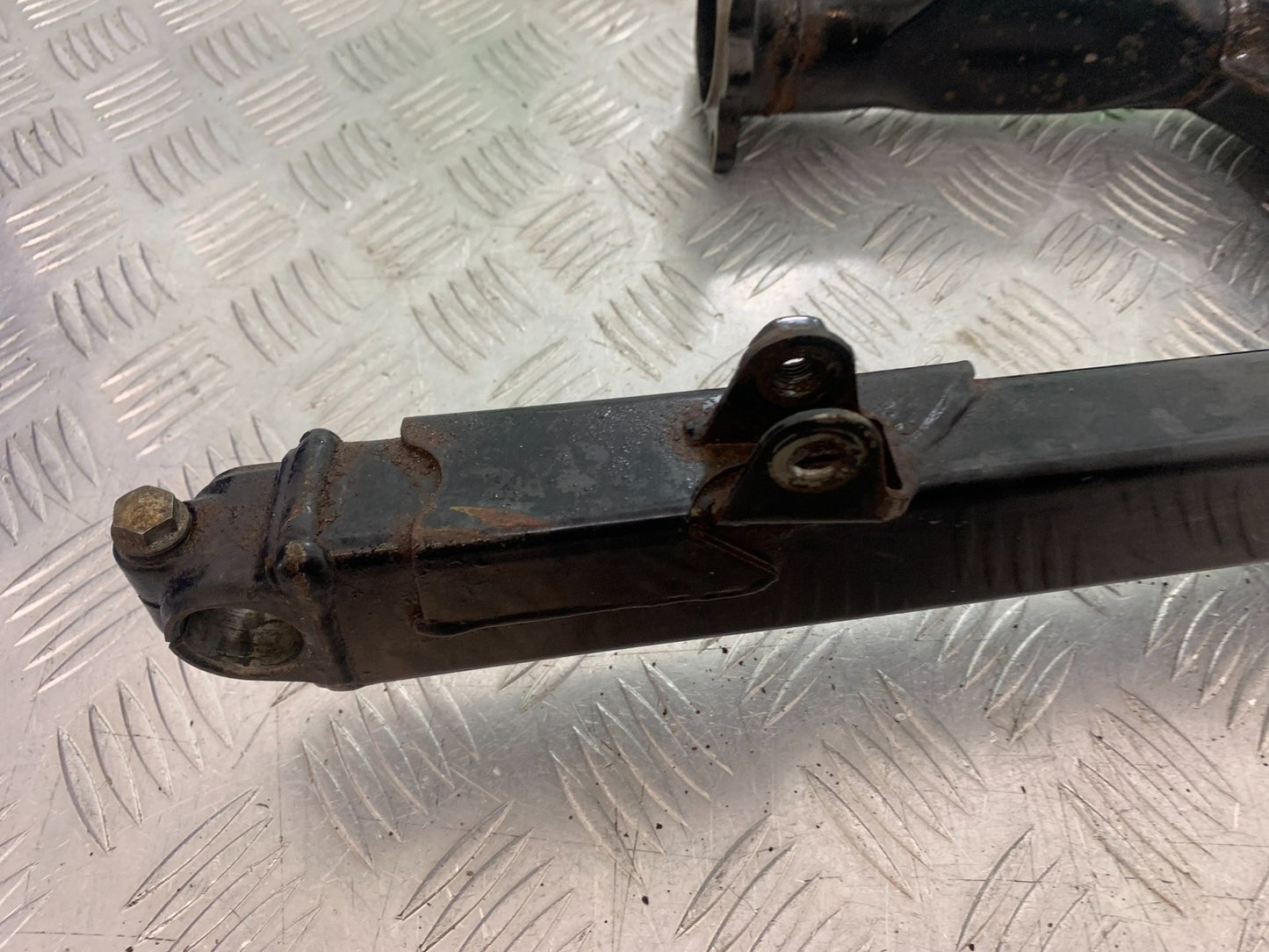 HONDA VT750 SHADOW SWINGARM YEAR 2003-2004 (CMB1265)