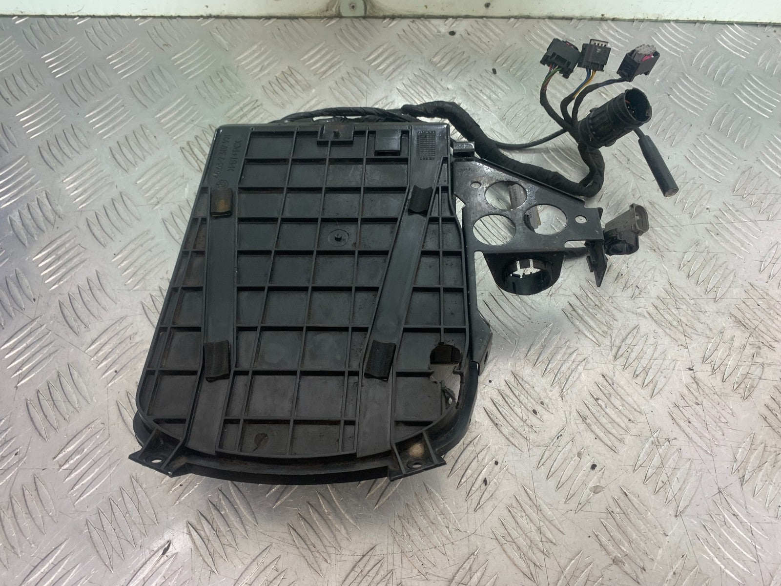 BMW K1200 K 1200 LT CASSETTE PLAYER  YEAR 1999-07 (CMB1271)