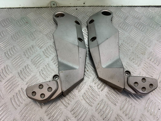 KAWASAKI Z750 Z 750 LEFT AND RIGHT INFILL COVERS  YEAR 2004-2006  (CMB1104)
