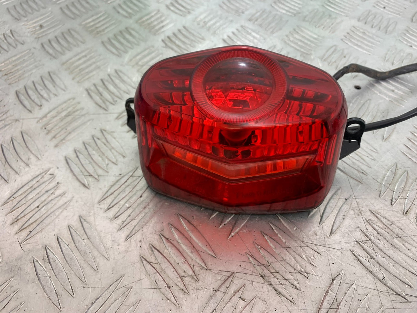 HONDA CBF125 CBF 125 REAR LIGHT YEAR 2009-14 (CMB1182)