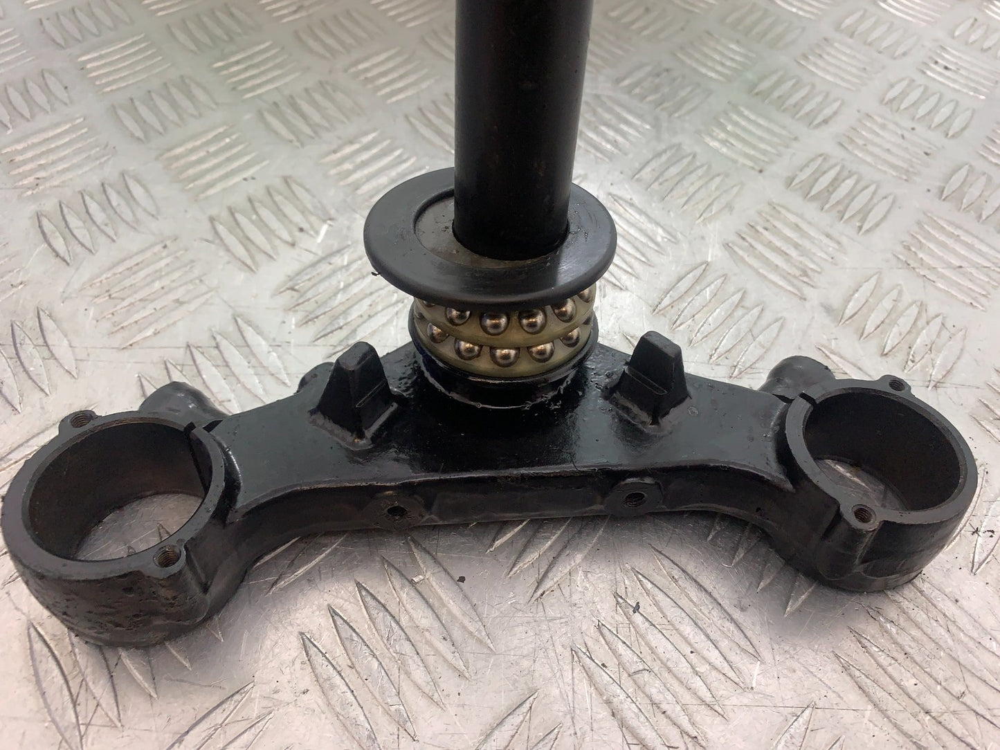 BSA 650 GOLD STAR BOTTOM YOKE   YEAR 2022-2025 (CMB1262)