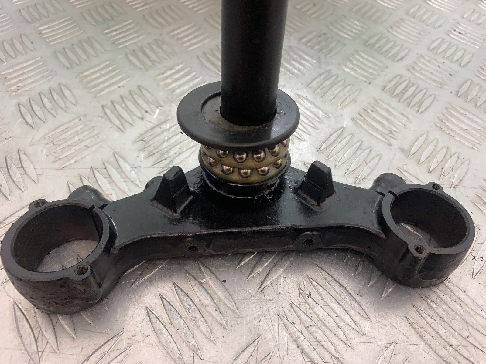 BSA 650 GOLD STAR BOTTOM YOKE   YEAR 2022-2025 (CMB1262)