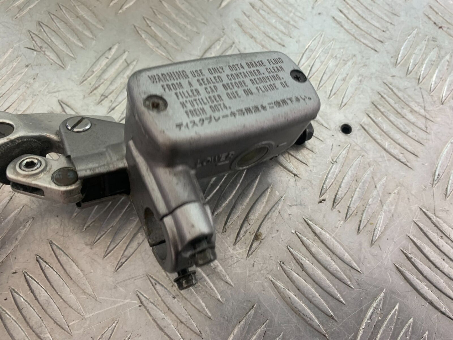 HONDA VFR750 VFR 750 FL-M-N-P CLUTCH MASTER CYLINDER    YEAR 1990-93 (CMB1093)