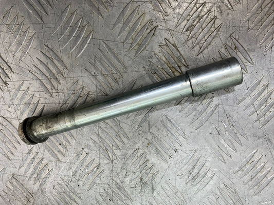 MV AGUSTA 675 F3 FRONT WHEEL SPINDLE  YEAR 2012-2016 (CMB1302)