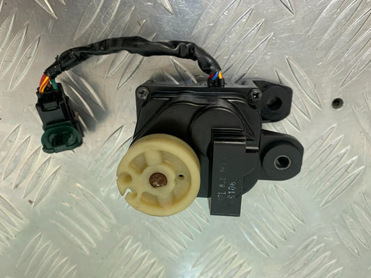 HONDA CBR1000 rr FIREBLADE EXHAUST SERVO MOTOR  YEAR 2008-2011 (STOCK 986)