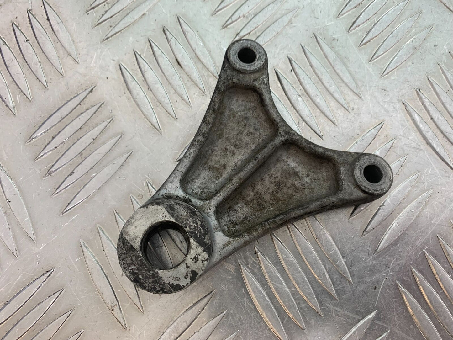 SUZUKI SV650 SV 650 mk1 REAR CALIPER BRACKET YEAR 1999-2002 (CMB1036)