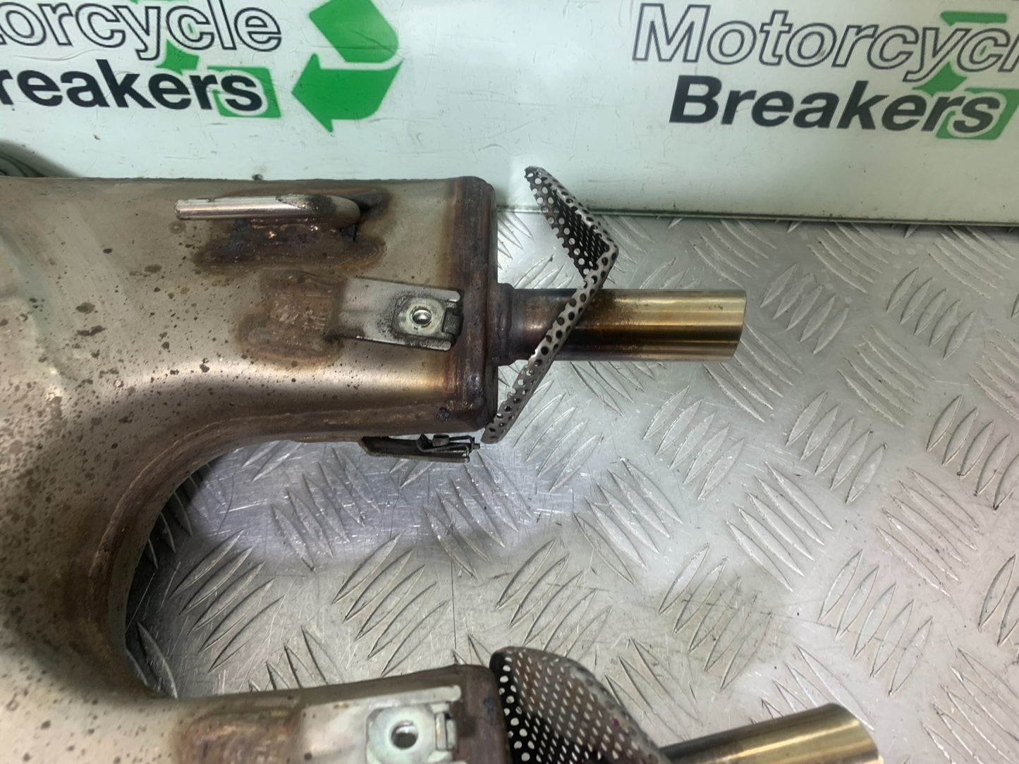 APRILIA SL750 SL 750 SHIVER SILENCER  YEAR 2008-2016 (CMB1242)