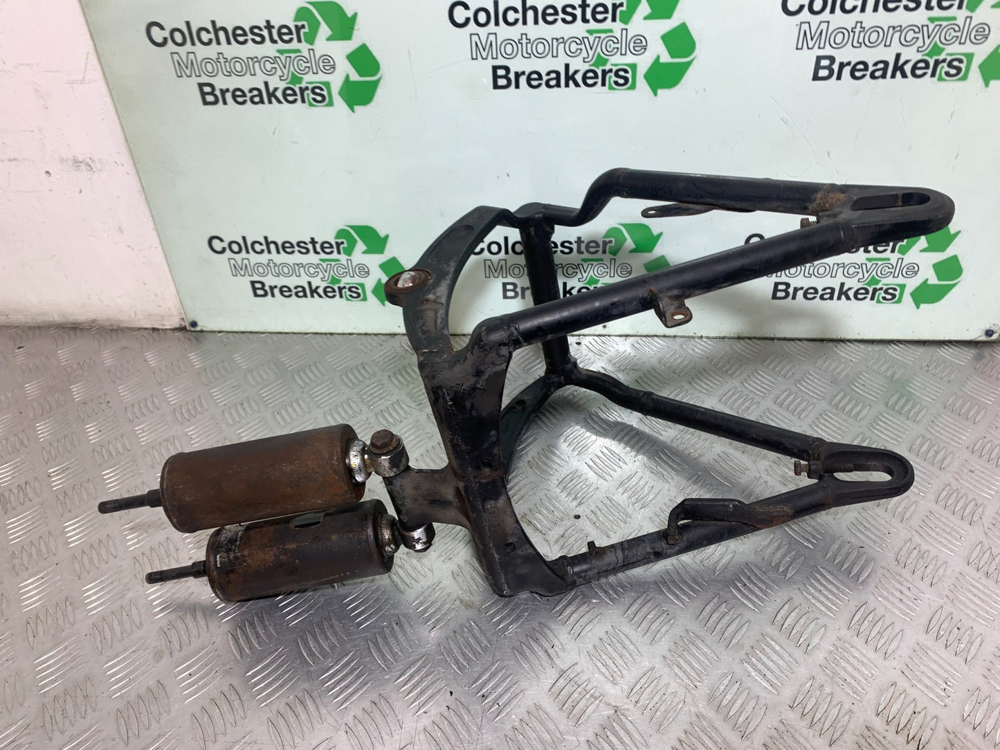 HARLEY DAVIDSON FXS BLACKLINE 1585 SWINGARM AND SHOCKS   YEAR 2012 (CMB1147)