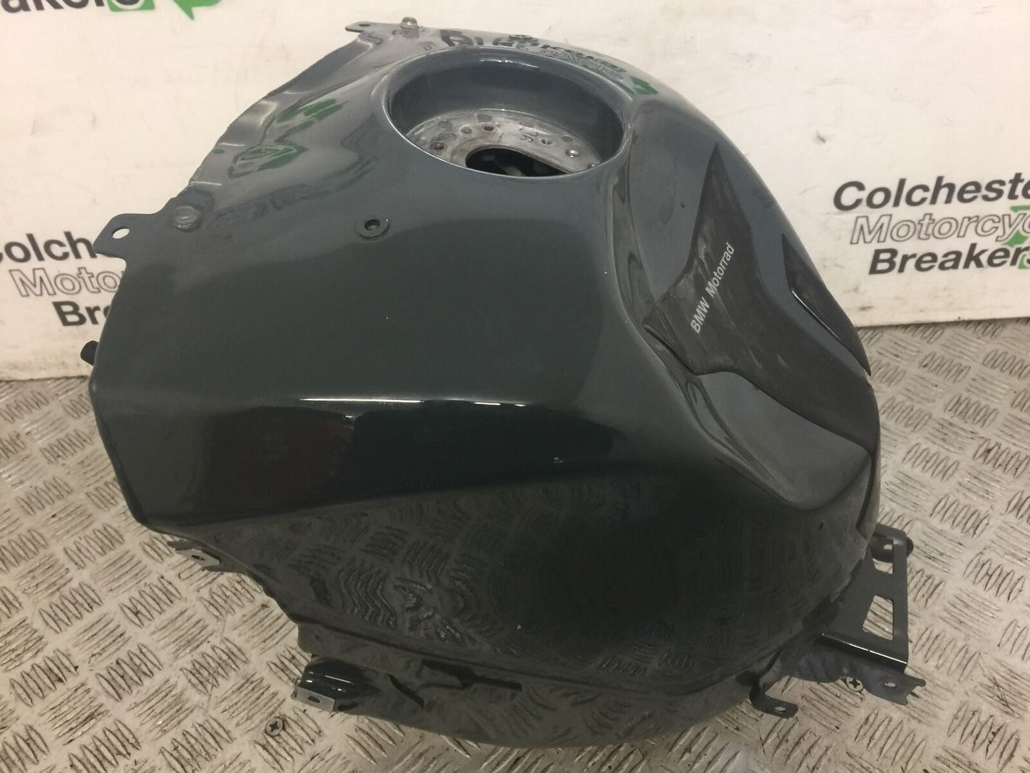 BMW S1000 R PETROL TANK YEAR 2018  (STOCK 645)