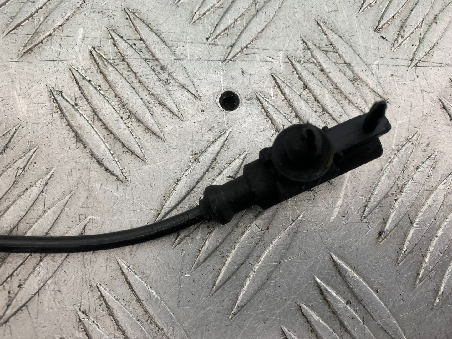 KAWASAKI Z1000 SX FRONT ABS SENSOR  YEAR 2014-16 (CMB1264)