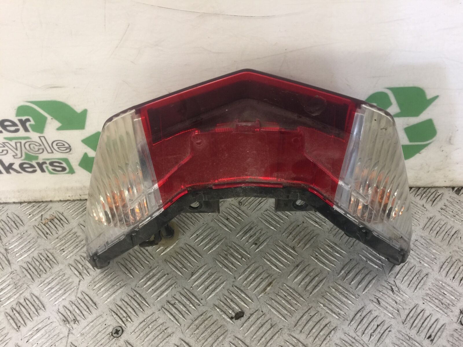 HONDA FORZA 125 REAR LIGHT YEAR 2015 (STOCK 620)