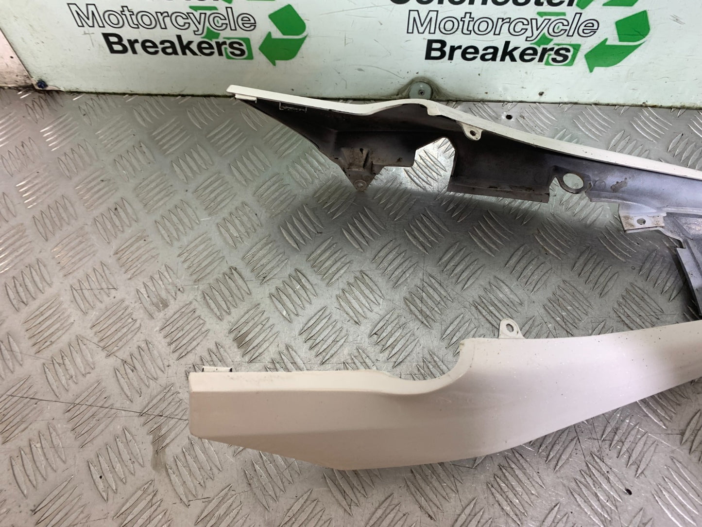 HONDA NC700 X TAIL PIECE  YEAR 2012-2014 (CMB1327)