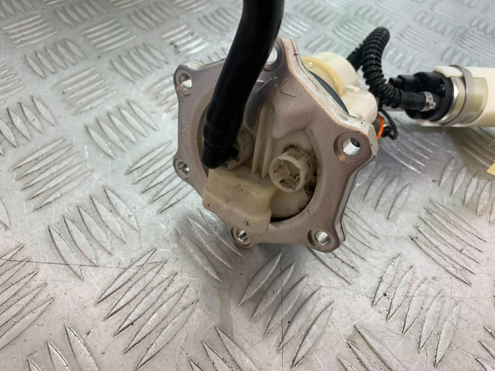 MV AGUSTA 800 F3 PETROL PUMP YEAR 2013-2016 (CMB1152)