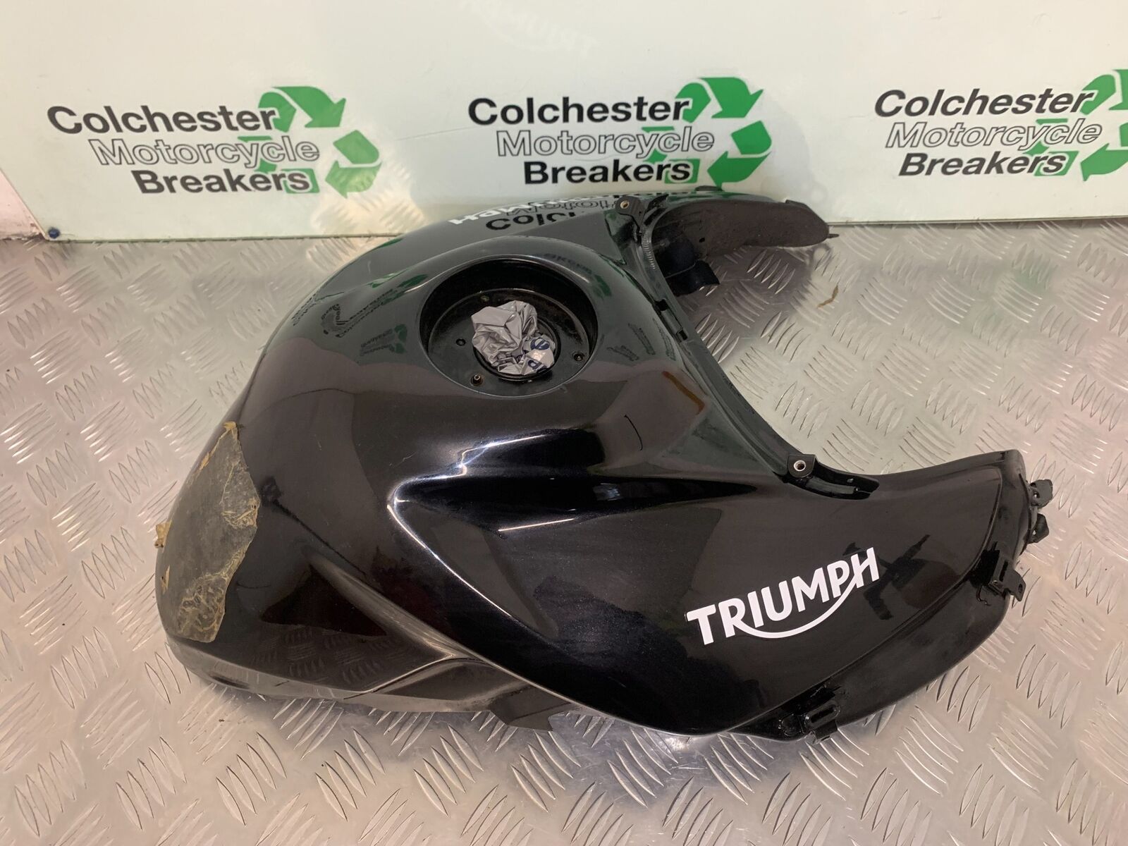 TRIUMPH TIGER 800 XCX PETROL TANK YEAR 2015-2017  (STOCK 966)