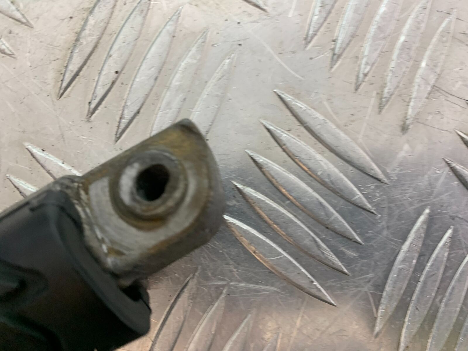 KAWASAKI NINJA 650 LEFT REAR FOOTPEG  YEAR 2017-2019 (CMB1018)