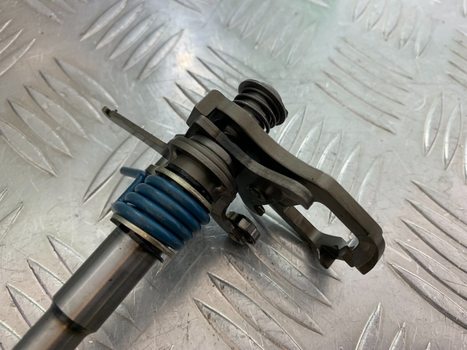 TRIUMPH 765 STREET TRIPLE RS GEAR SHAFT  YEAR 2018-2021