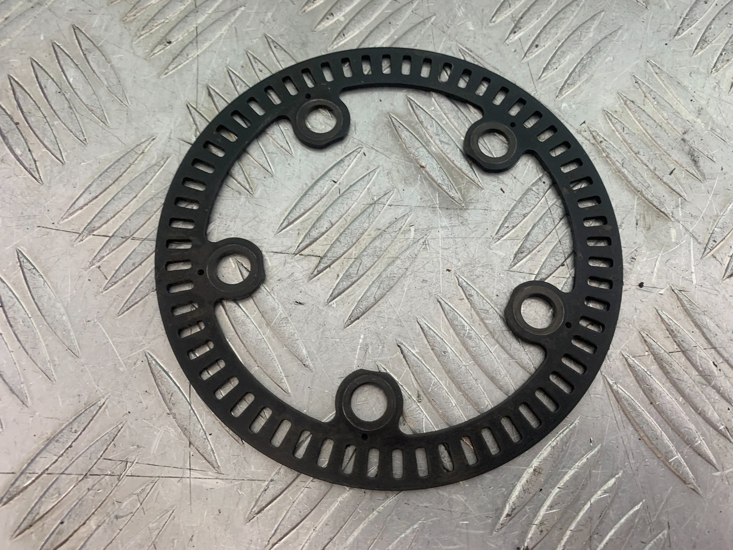 TRIUMPH 675 STREET TRIPLE FRONT ABS RING GEAR  2013-2016 (CMB1186)