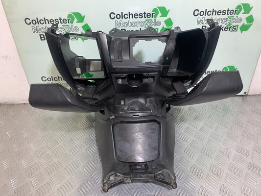 SUZUKI AN400 AN 400 BURGMAN INNER PANEL YEAR 2017-2024 (CMB1118)