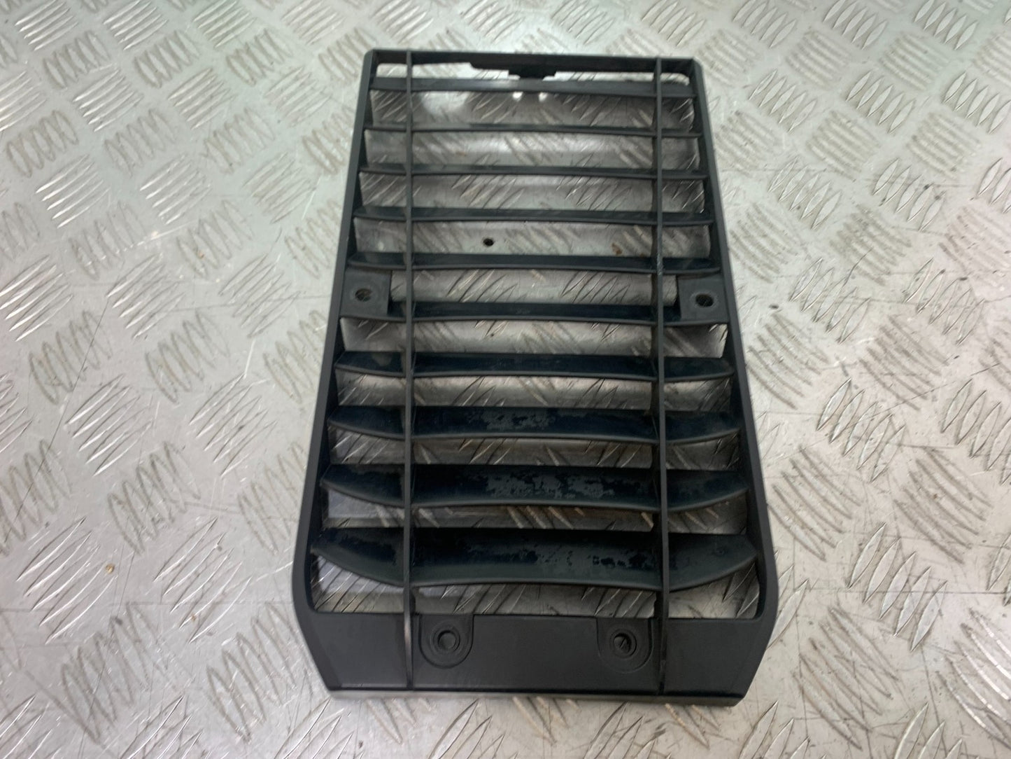 YAMAHA XVS 1300 MIDNIGHT STAR RADIATOR GRILL  YEAR 2007-16 (CMB1200)