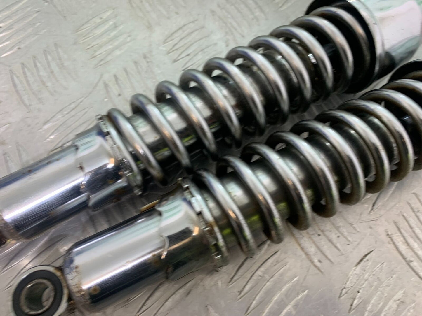 MUTT GT-SS 125 REAR SHOCKS  YEAR2020- 2024 (CMB1085)