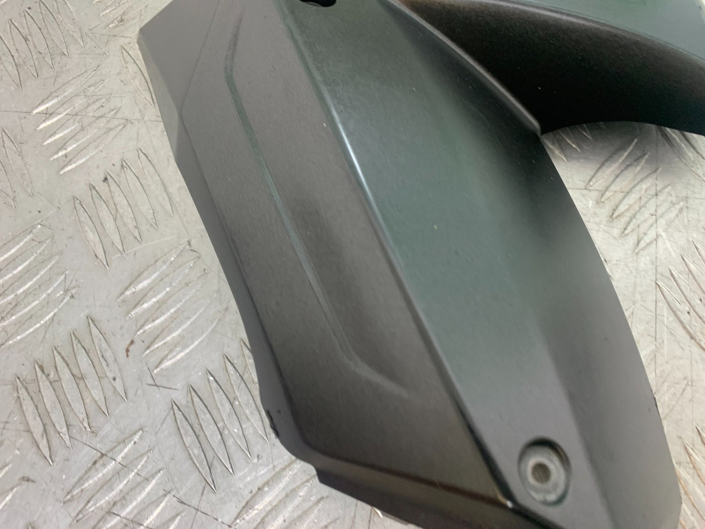 KAWASAKI ZX10R ZX10 R LEFT FAIRING INFILL PANEL  2008-2010 (CMB1206)