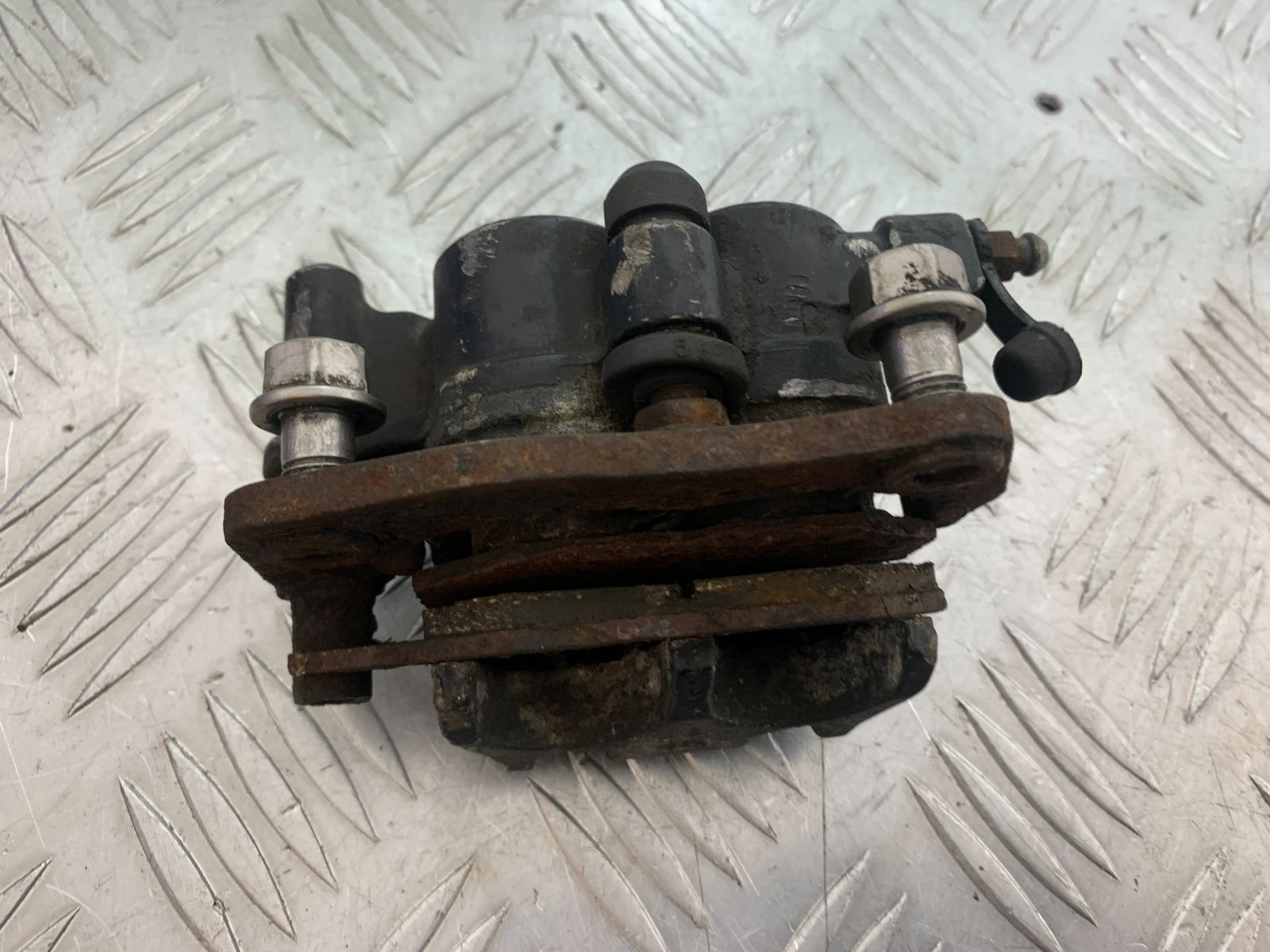 TRIUMPH T509 SPEED TRIPLE REAR BRAKE CALIPER (SOLD AS PARTS) 1997-1998 (CMB1144)