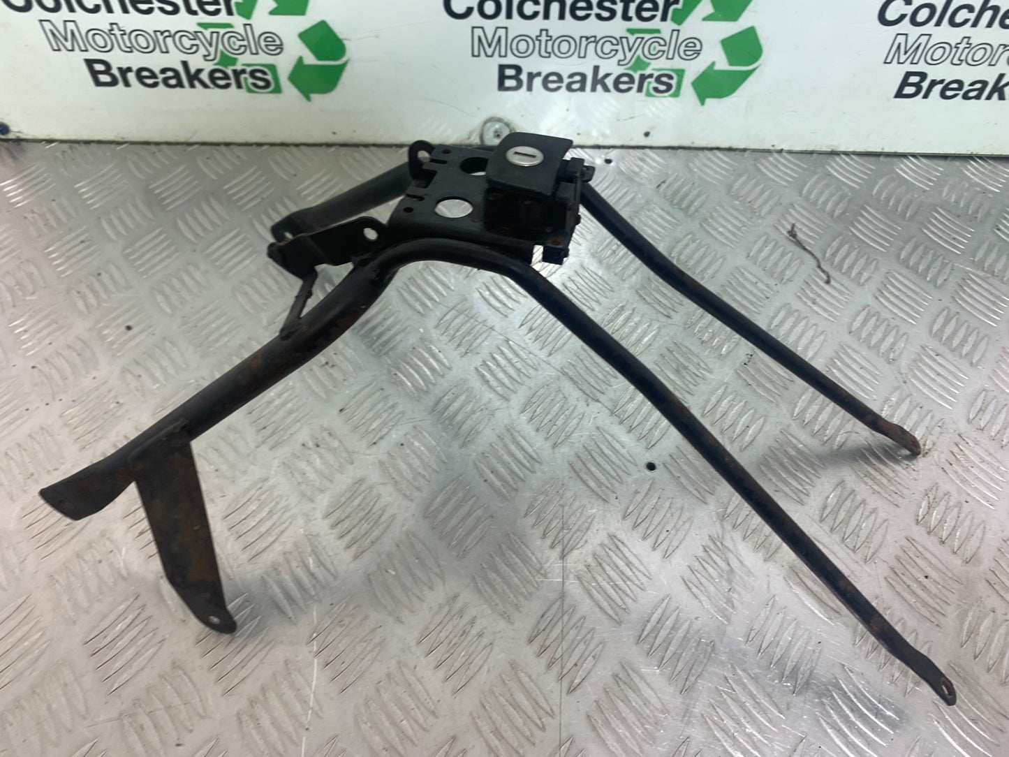 BMW K1200 K 1200 LT SEAT BRACKET  YEAR 1999-07 (CMB1138)