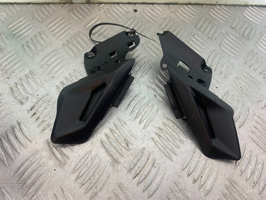 TRIUMPH 675 STREET TRIPLE LEFT AND RIGHT INFILLS   2013-2016 (CMB1186)