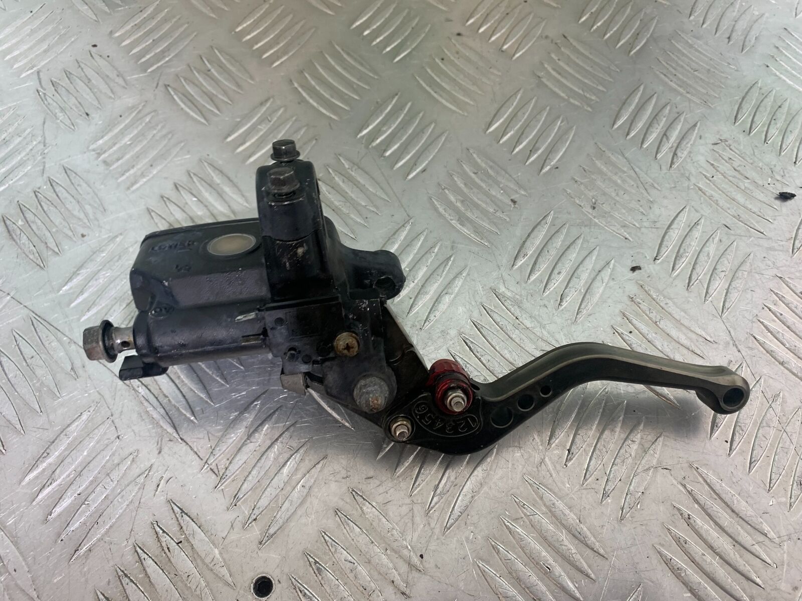 HONDA CB600 CB 600 HORNET FRONT MASTER CYLINDER   YEAR 1998 -2002 (CMB1126)