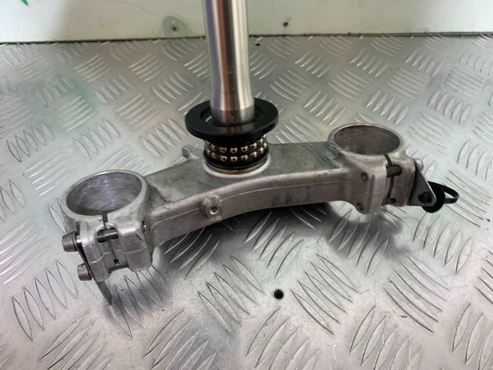 KAWASAKI ZX6R ZX6 R BOTTOM YOKE YEAR 2007 2008 (CMB1002)