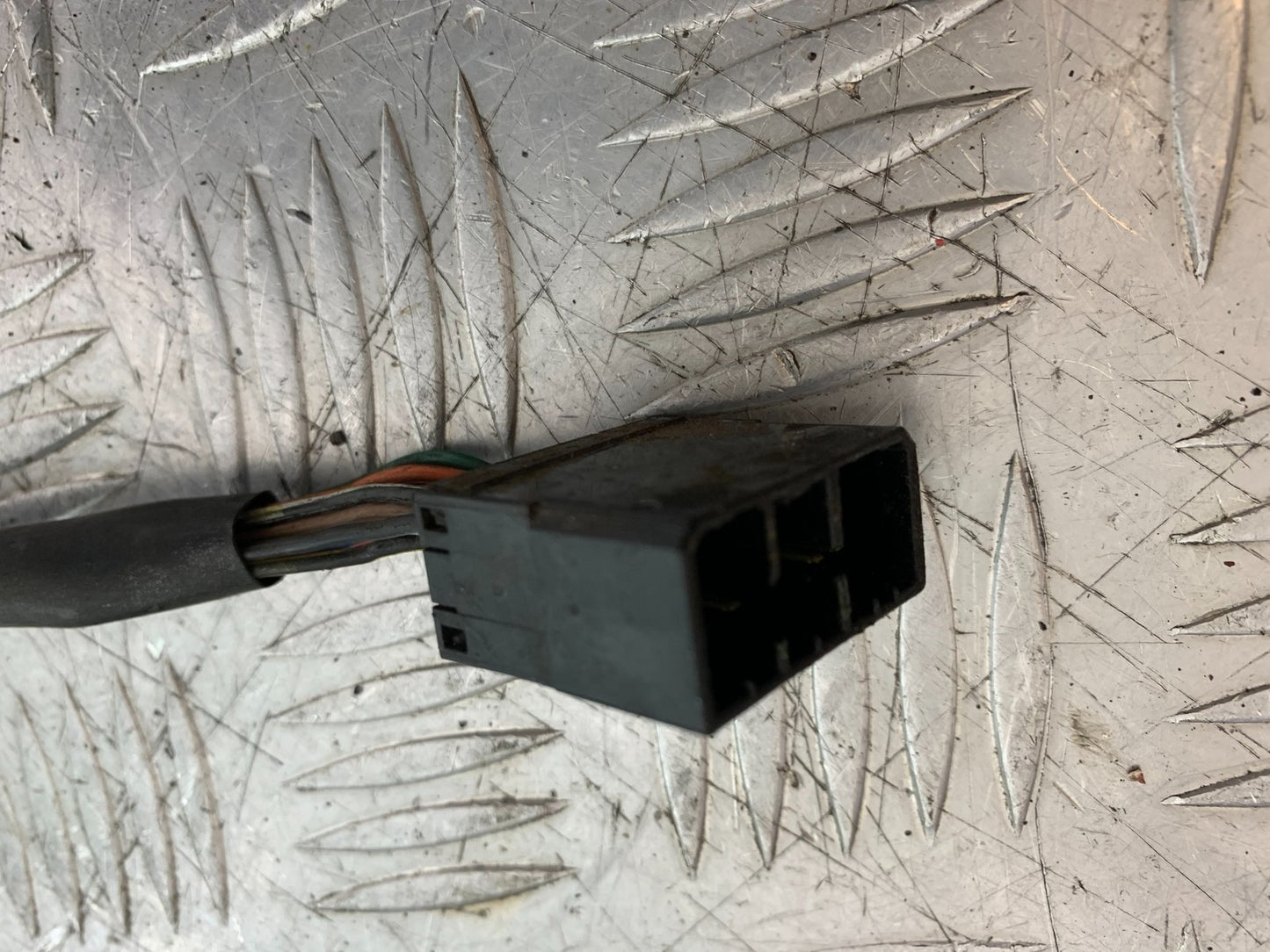 TRIUMPH 955I SPRINT RS LEFT SWITCH GEAR   YEAR 1999-03 (CMB1313)