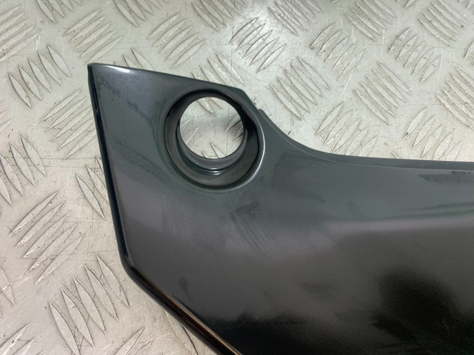 HONDA NTV 600 REVERE LEFT SEAT PANEL YEAR 1988-1996  (CMB1281)
