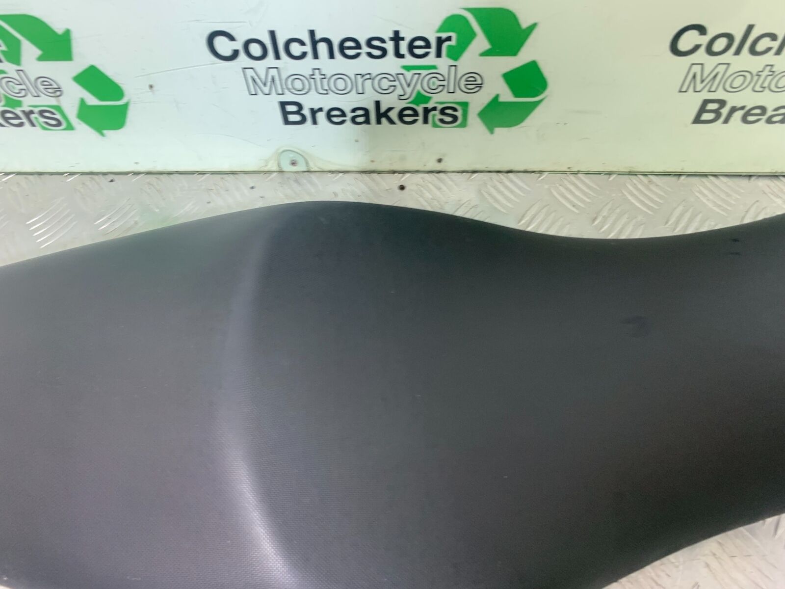 KAWASAKI ER6 F SEAT  YEAR 2005-2008 (CMB1098)