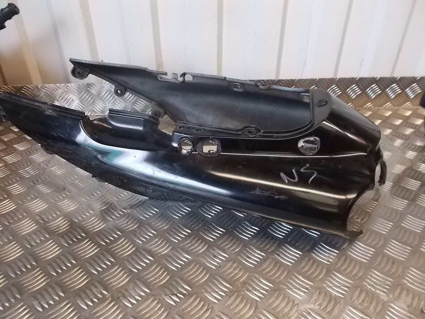 KAWASAKI ZZR1200 ZZR 1200 TAIL PIECE  YEAR 2002