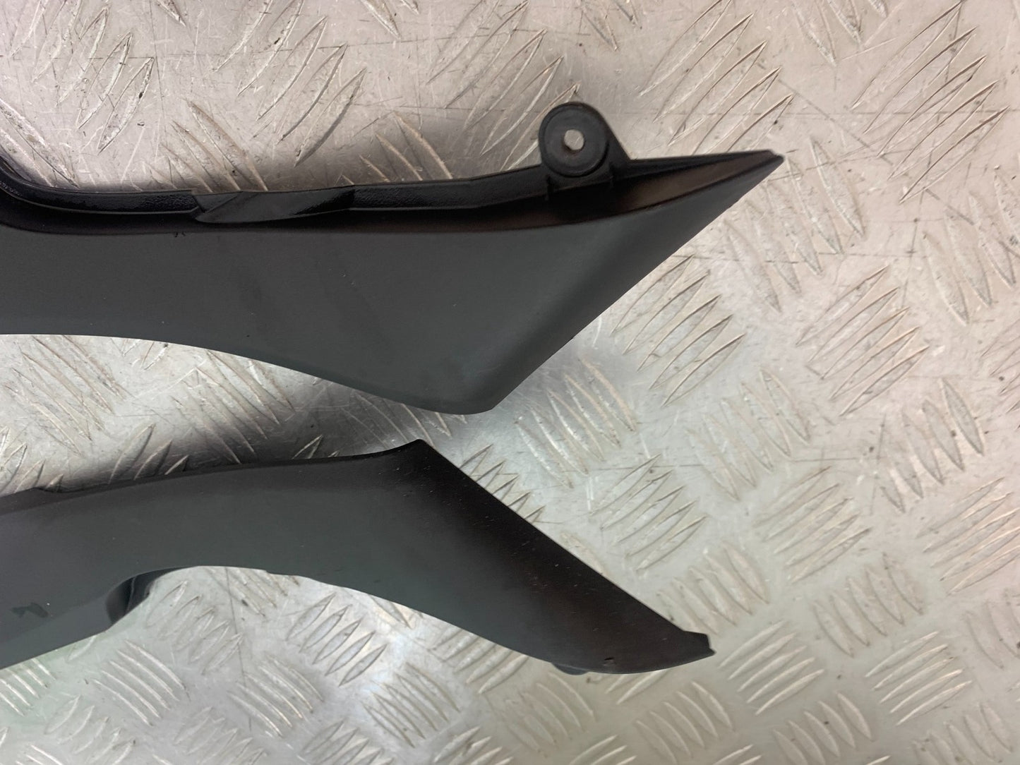 KAWASAKI 650 VERSYS LEFT & RIGHT SIDE INFILLS   YEAR 2015-2018 (CMB1288)