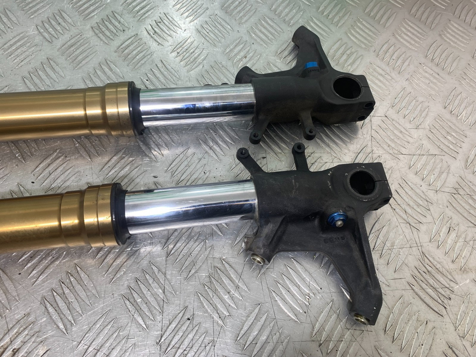 SUZUKI GSXR600 GSXR 600 FORKS   2008-2010 K8 K9 L0 B10 (CMB1236)