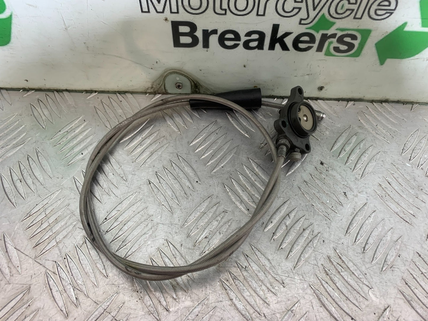 KTM 690 DUKE R LC4 CLUTCH SLAVE CYLINDER YEAR 2012-2015  (CMB1180)