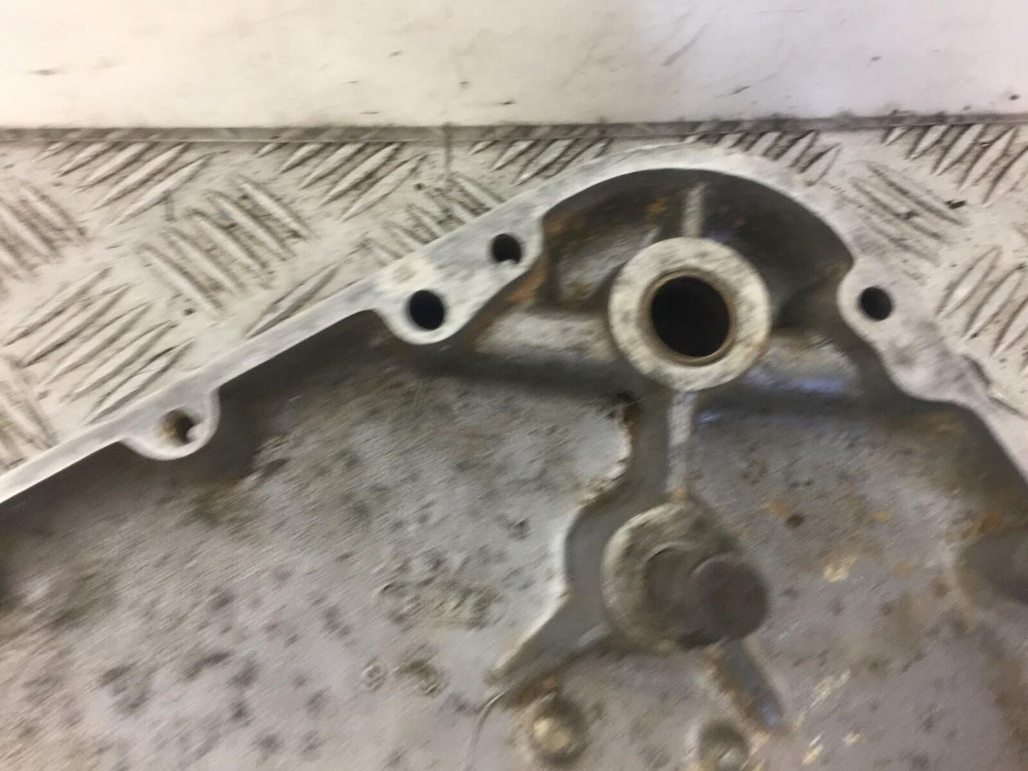 TRIUMPH T5 500 SPEED TWIN ENGINE COVER YEAR 1957 (STOCK 362)