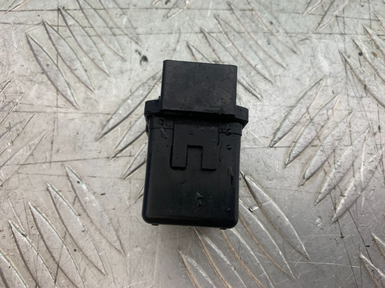 HONDA CBR1100 BLACKBIRD STARTER SOLENOID   YEAR 1999-2005 (CMB1232)