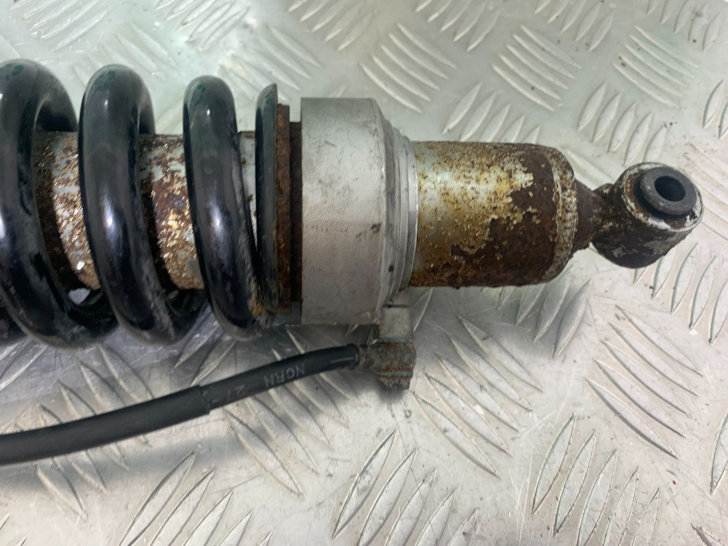 BMW K1200 K 1200 LT REAR SHOCK YEAR 1999-07 (CMB1138)