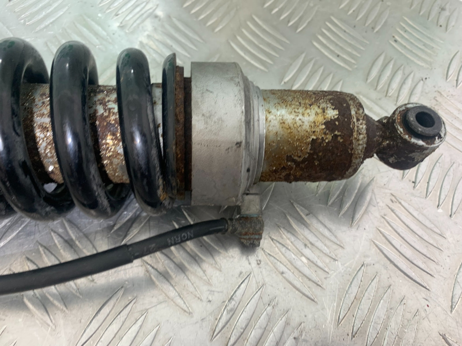 BMW K1200 K 1200 LT REAR SHOCK YEAR 1999-07 (CMB1138)