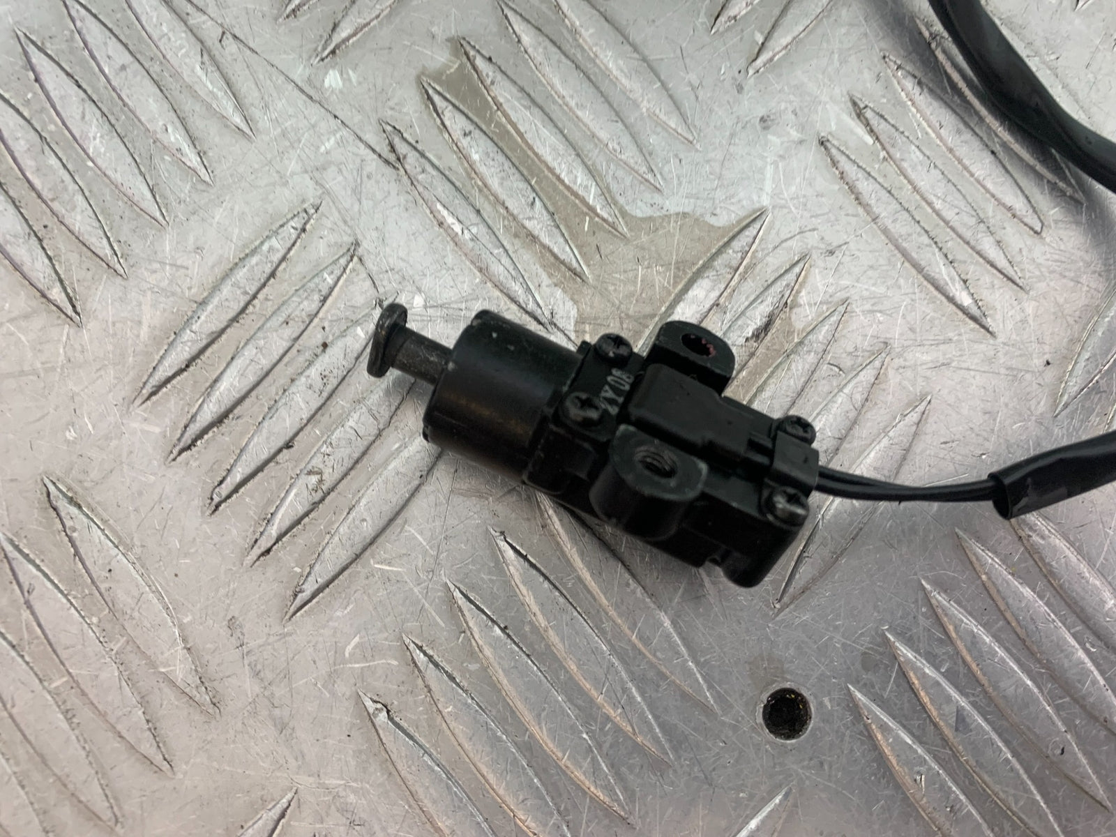 TRIUMPH TRIDENT 660 SIDE STAND SWITCH   YEAR 2021-2024 (CMB1148)
