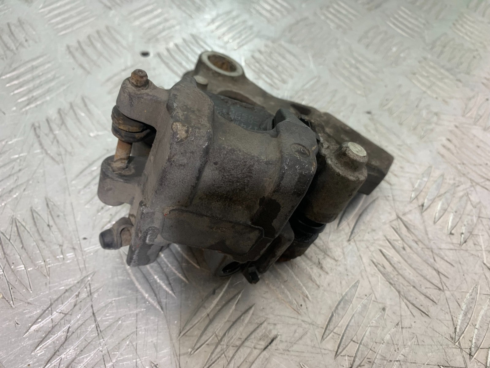 HONDA CBR600 CBR 600 FX FY REAR BRAKE CALIPER  YEAR 1999-2000 (CMB1287)