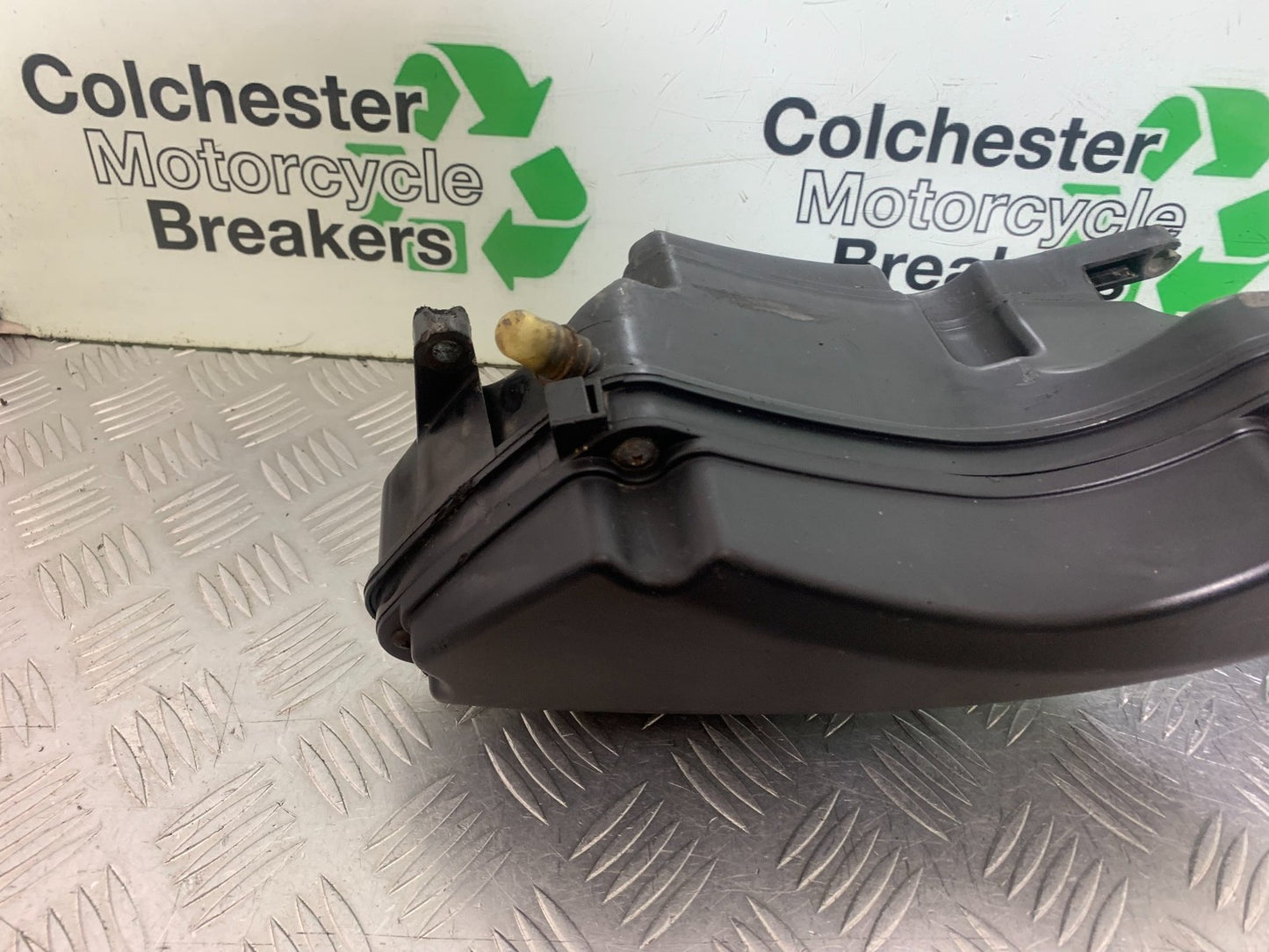 SUZUKI AN 200 UH 200 AIR BOX  YEAR 2007-2009 (CMB1256)