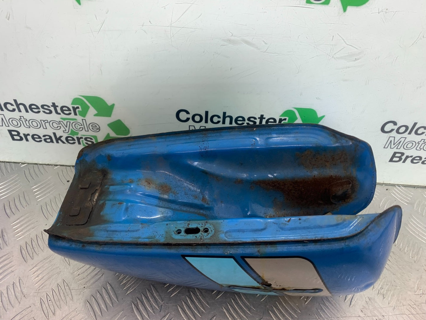 SUZUKI GP100 GP 100 PETROL TANK   YEAR 1978-1988 (CMB1259)