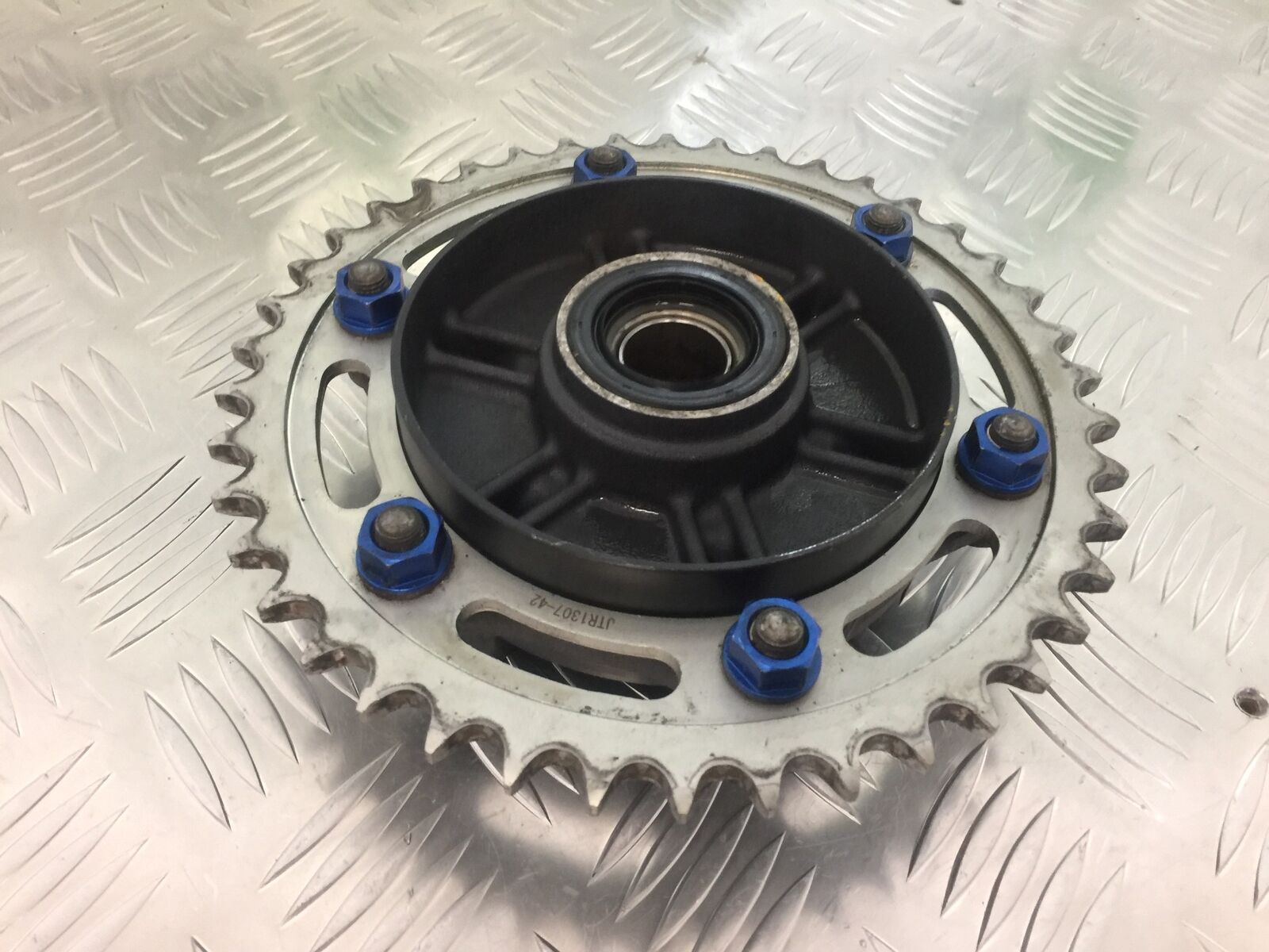 HONDA CBR600 RR SPROCKET CARRIER YEAR 2005-2006 (STOCK 933)
