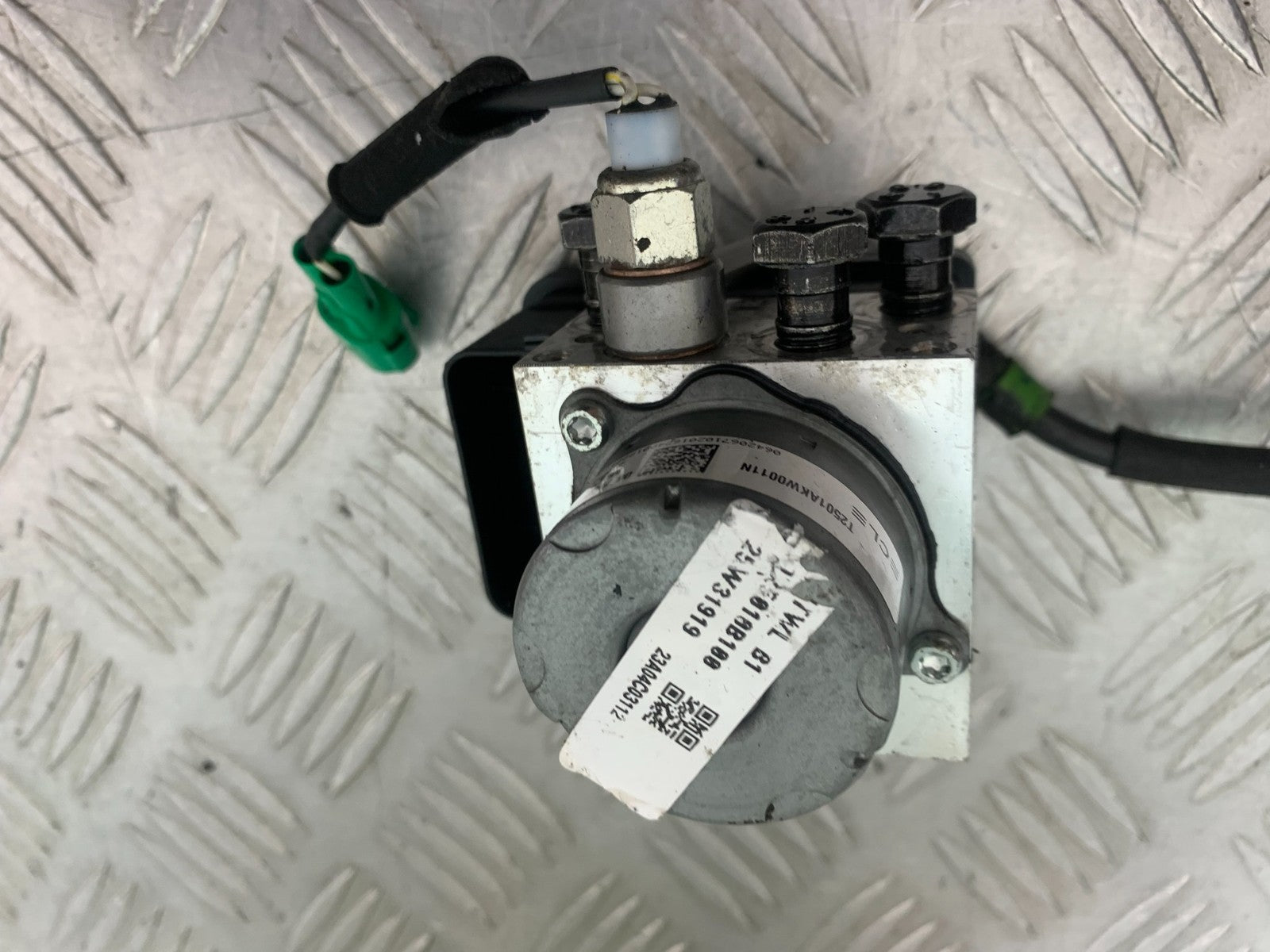 BSA 650 GOLD STAR ABS PUMP  YEAR 2022-2025 (CMB1262)